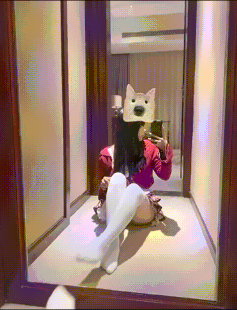 c_129989dd712bdf50bd.gif